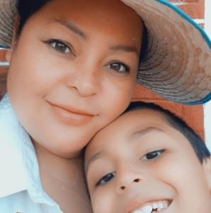 Meet your Posher, Stella